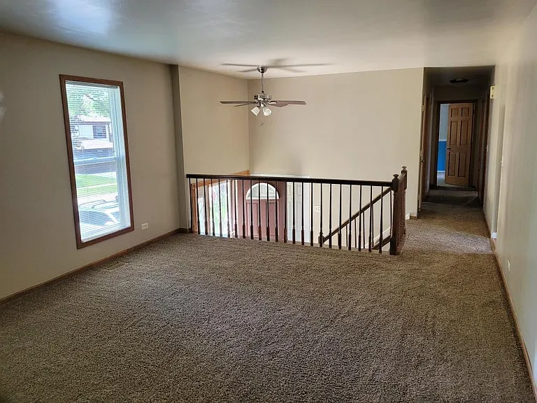 436 Fordham Pl — Photo 4