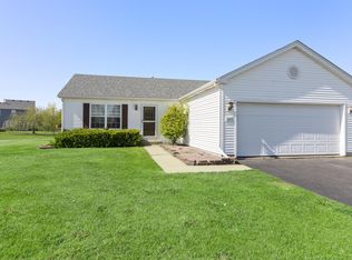 263 Deer Path Dr, Genoa City, WI 53128