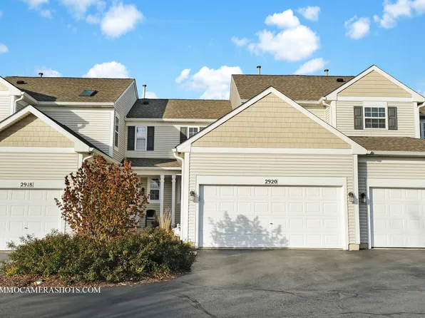 2920 Sheehan Dr, Naperville, IL 60564