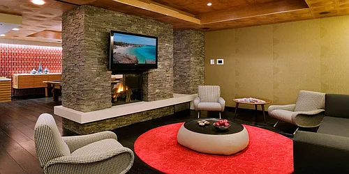 Rented by Nest Seekers International