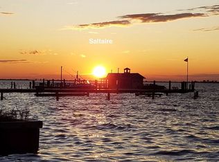 300 Pennant Walk, Saltaire, NY 11706