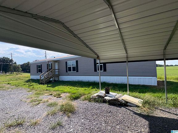 2nd image of 2923 Corner Rd
