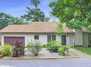 4 Drew Ln, Little Rock, AR 72207