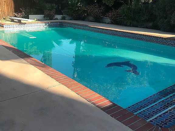 2nd image of 22213 Burbank Blvd