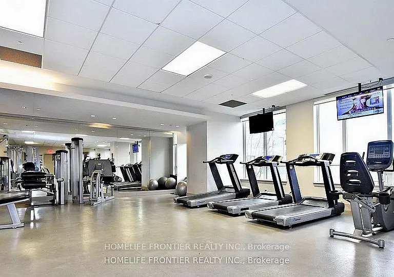 7161 Yonge St #2528 — Photo 26