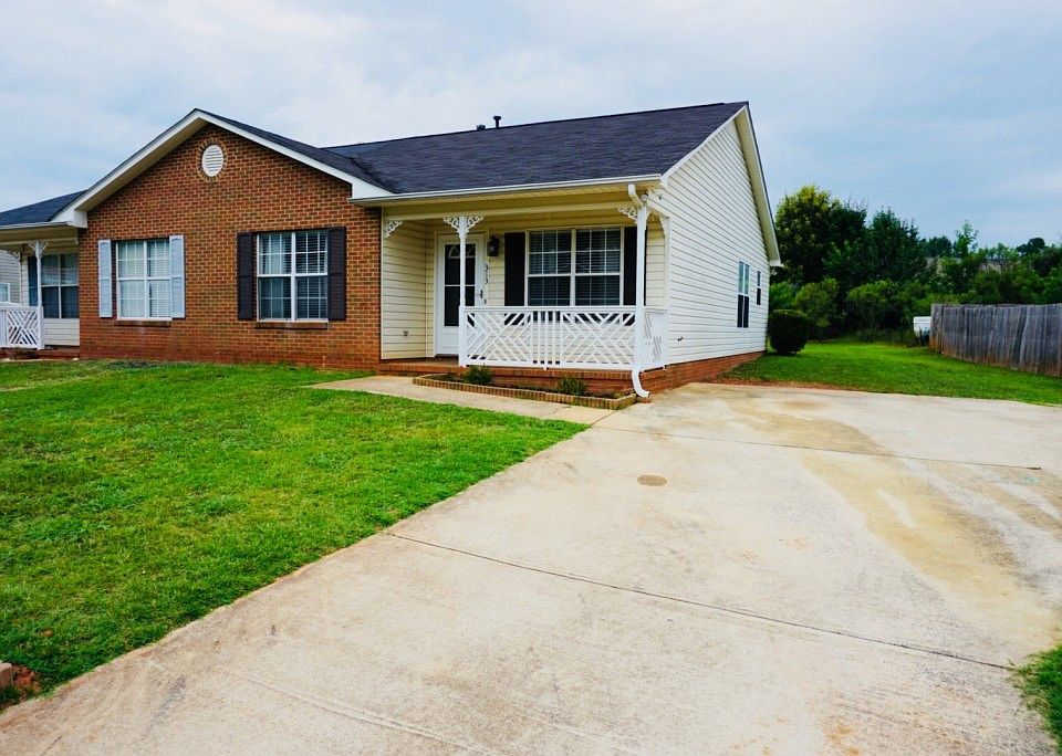 1st image of 313 Tylers Way