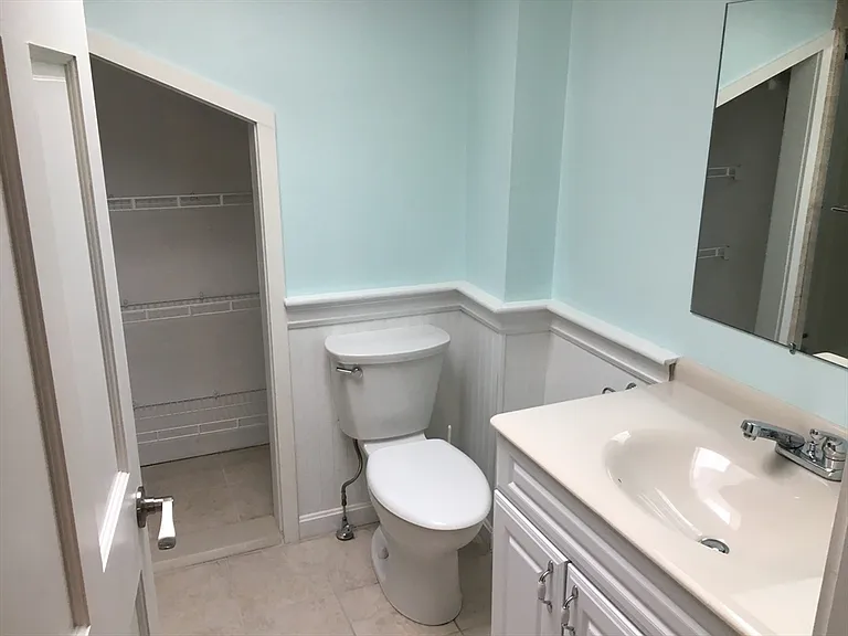 18 Glenwood Ave #A — Photo 24