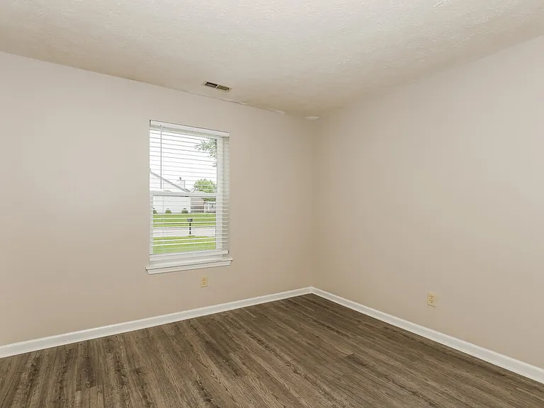 5631 Nodlehs Ct — Photo 13