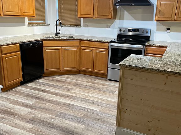 2nd image of 542 E North 19th St