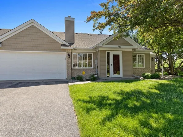 513 Mission Hills Dr, Chanhassen, MN 55317