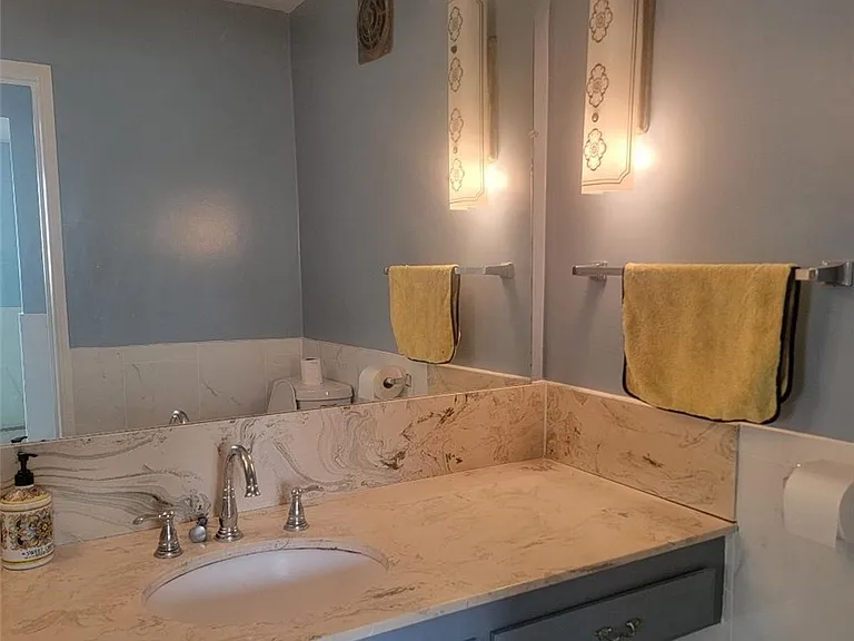 3708 Sara Dr — Photo 20