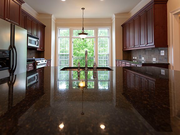 2nd image of 2695 River Edge Dr