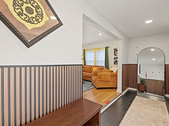 4th image of 206 S Vassar Ave
