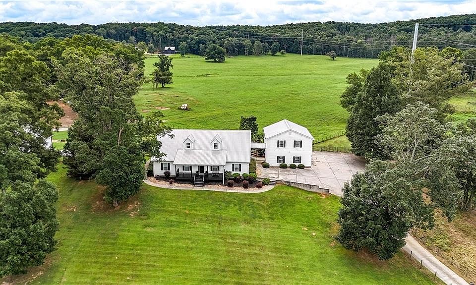 1st image of 30 Sullins Rd
