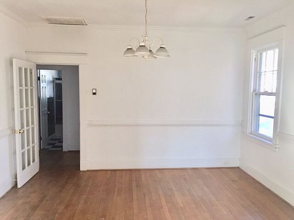 4th image of 3116 Barton Ave APT 2
