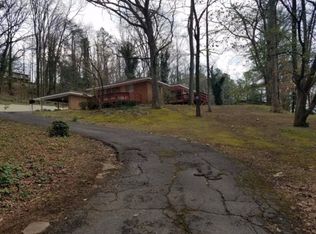 1803 Southmont Dr, Dalton, GA 30720