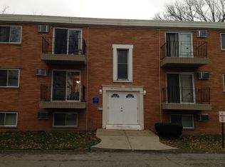 5691-5721 Chevrolet Blvd, Cleveland, OH 44130