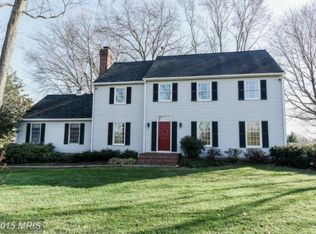 12643 Howard Lodge Dr, Sykesville, MD 21784