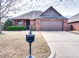 18610 E 49th St, Tulsa, OK 74134