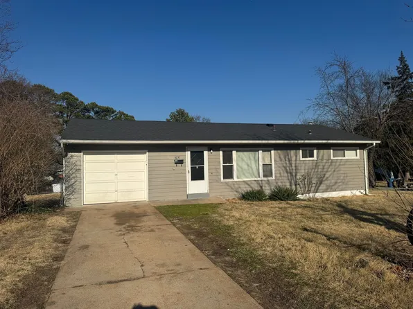 1637 Dellridge Ct, Saint Louis, MO 63136