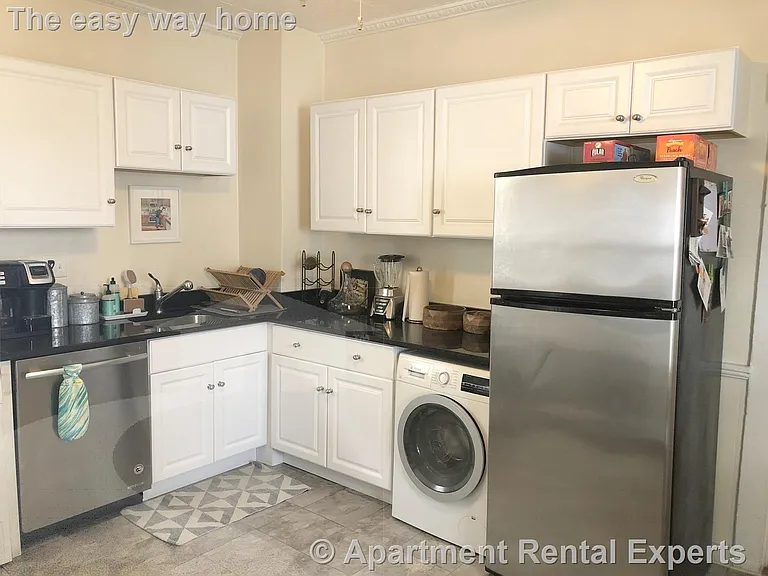 380 Highland Ave #2 — Photo 4