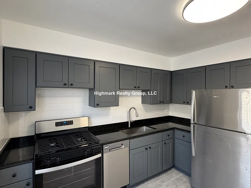 2754 W North Shore Ave #2S