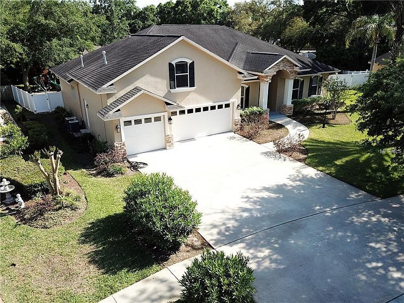 1st image of 4012 Valrico Grove Dr