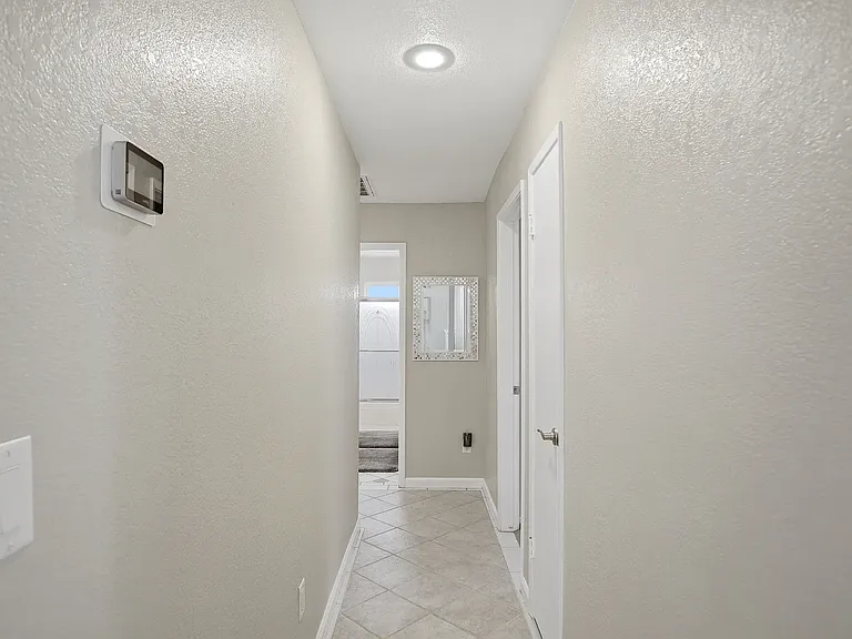 1905 Ursini Ln — Photo 19