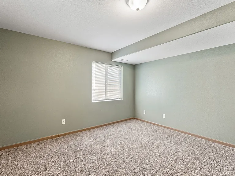5164 Fennel Dr — Photo 32