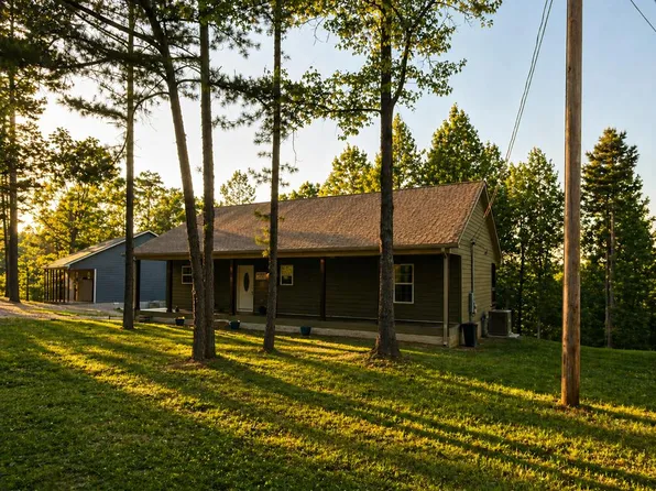 225 Antler Dr, Smithville, TN 37166
