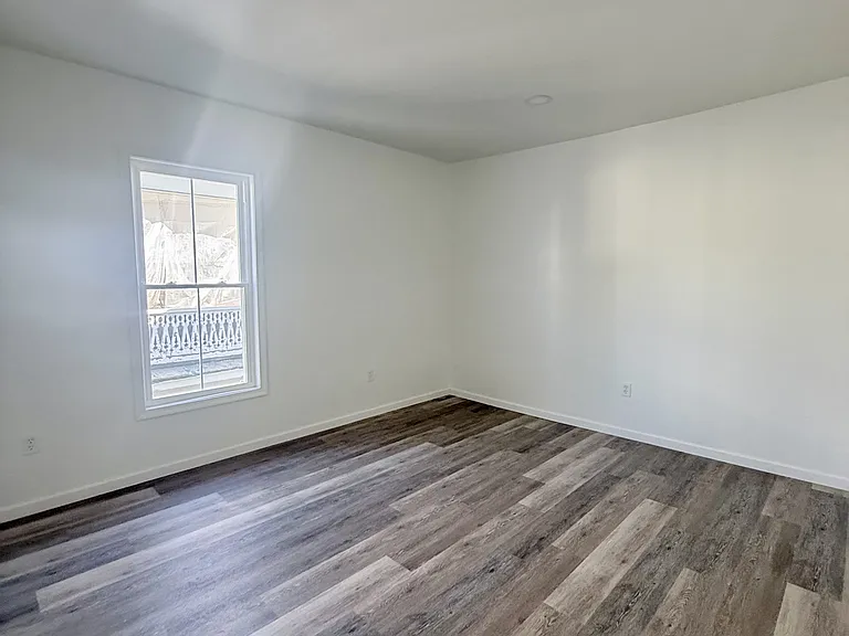 526 N 2nd St #1 — Photo 11