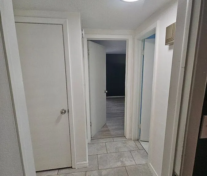 9100 Hunt Club Ln — Photo 34