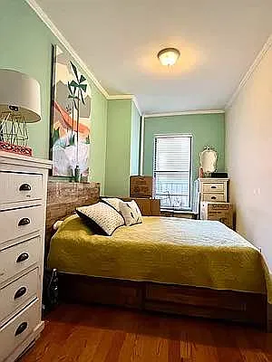 Rented by Compass | media 30