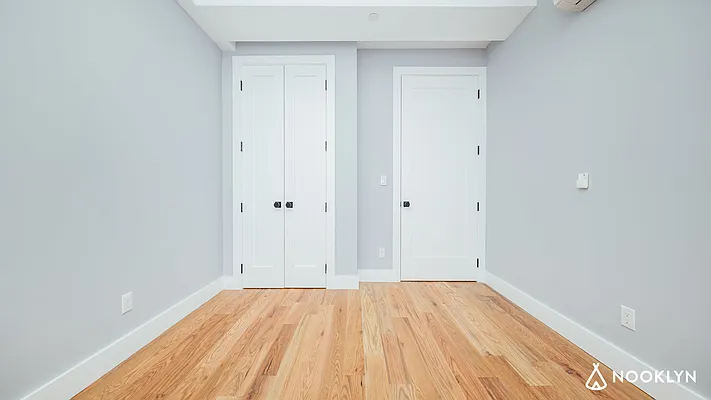 Rented by Nooklyn NYC LLC | media 27