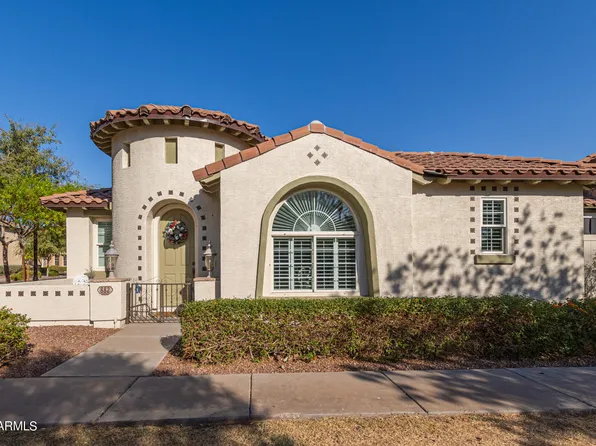 882 S HENRY Lane, Gilbert, AZ 85296