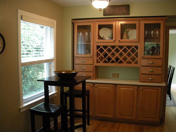 2nd image of 114 Mohawk Dr
