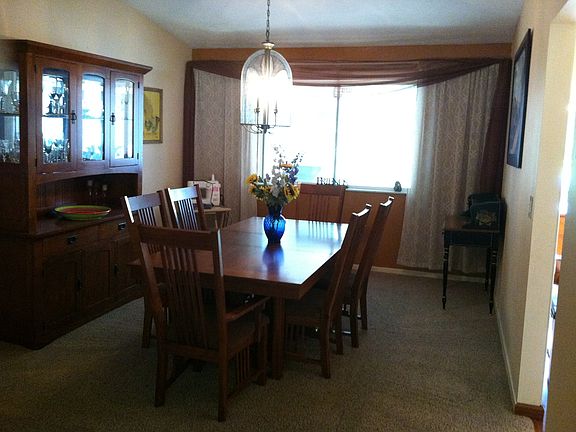 5th image of 26755 Gershwin Dr