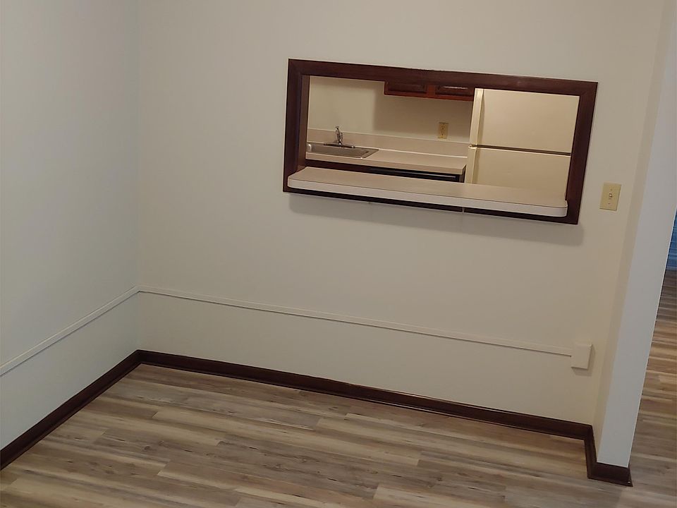 1st image of 1875 Turner Blvd APT F