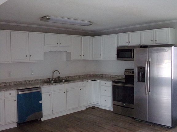 2nd image of 93 E Airview Dr