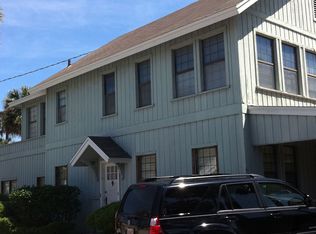 152 3rd St, Atlantic Beach, FL 32233