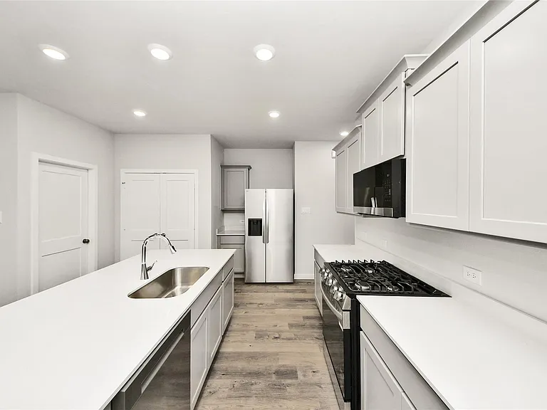 17207 King Eider Rd — Photo 6