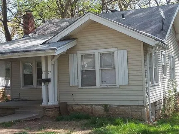 5707 Woodland Ave, Kansas City, MO 64110
