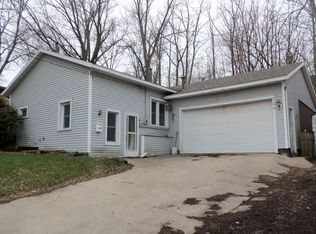 329 21st Ave SW, Rochester, MN 55902