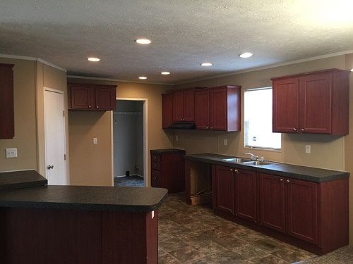 3rd image of 437 Hawes Dr