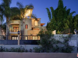 8233 Roxbury Rd, Los Angeles, CA 90069