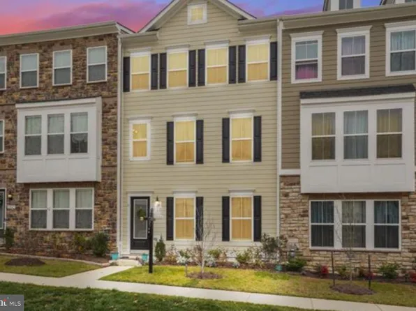 13044 Jessica Grove Pl, Woodbridge, VA 22192