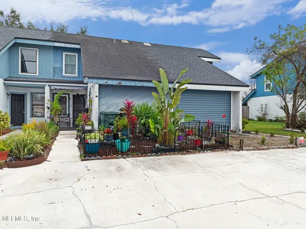 721 CENTURY 21 Drive, Jacksonville, FL 32216