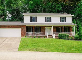 2 Acorn Ln, Elkview, WV 25071