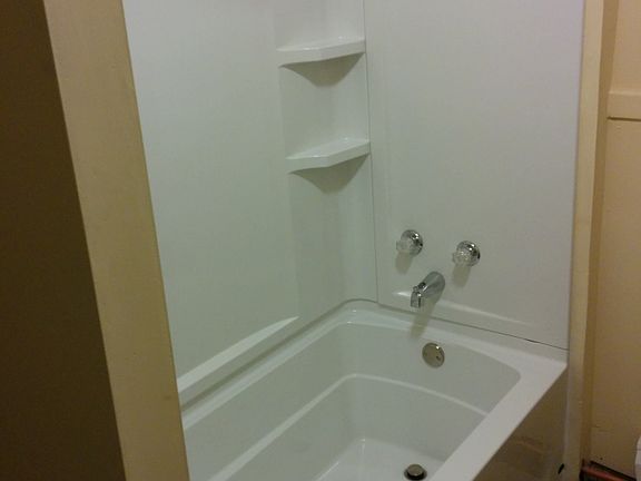 Bathtub