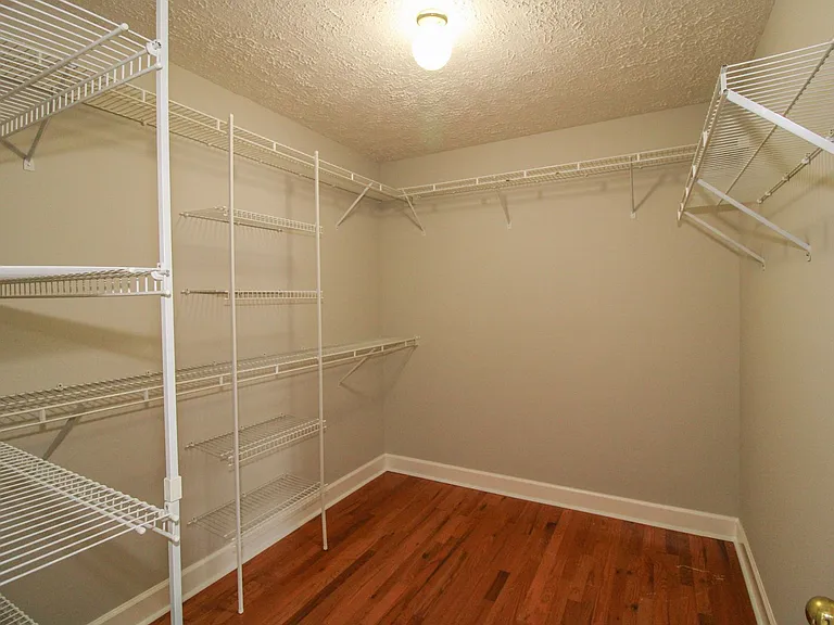 17524 Martin Dr — Photo 20